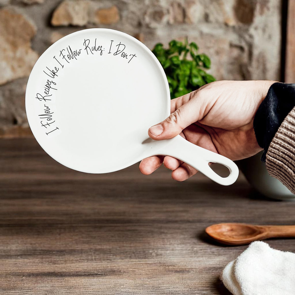 Artisan kitchen decor
Custom cooking tools
Unique kitchen accessories